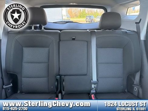 Used 2024 GMC Terrain SLE FWD image 15