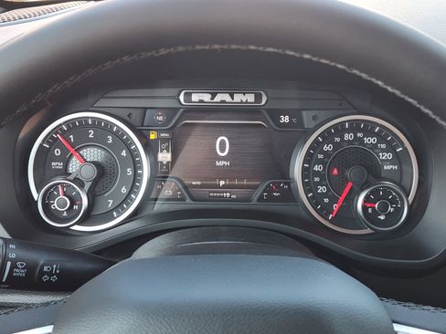 New 2026 RAM 1500 Lone Star AWD/4WD image 15