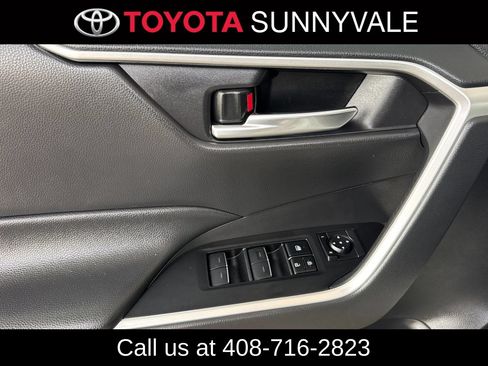 Used 2024 Toyota RAV4 XLE FWD image 15
