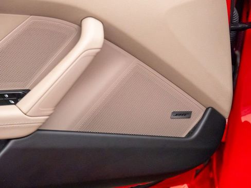 Certified 2025 Porsche 911 Carrera image 15