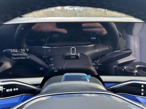 New 2026 Cadillac Optiq Sport 1 image 15