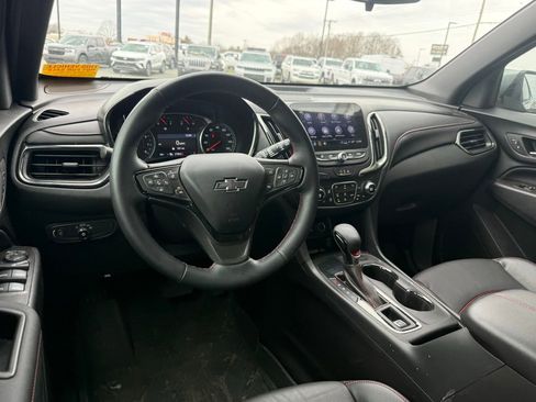 Used 2024 Chevrolet Equinox RS w/ RS Leather Package image 5