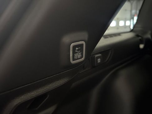 New 2026 Jeep Grand Cherokee Limited w/ Luxury Tech Group II image 33