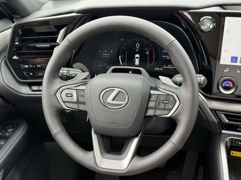 Used 2026 Lexus TX 350 AWD image 9