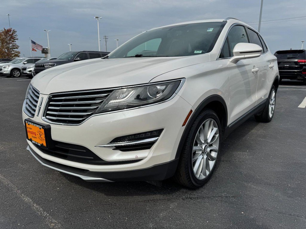 Used 2017 Lincoln MKC Reserve FWD image 8