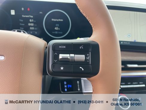 Used 2025 Hyundai Santa Fe Limited image 27