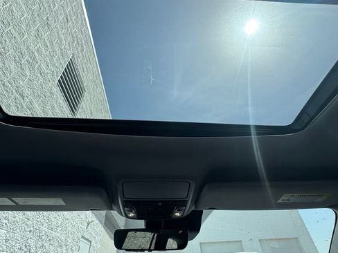 Used 2021 Honda Pilot Elite image 16