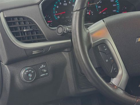 Used 2014 Chevrolet Traverse LT AWD/4WD image 17
