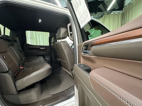 Used 2024 GMC Sierra 1500 Denali AWD/4WD image 15