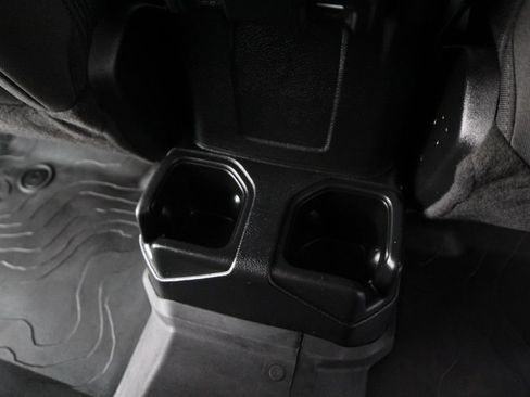 Used 2023 Jeep Gladiator Sport AWD/4WD image 44