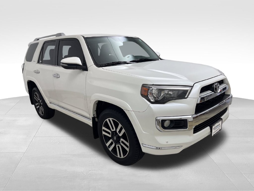 Used 2018 Toyota 4Runner Limited AWD/4WD image 7