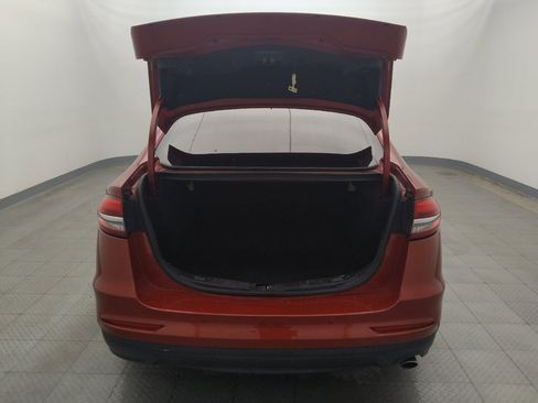 Used 2020 Ford Fusion SEL FWD image 29