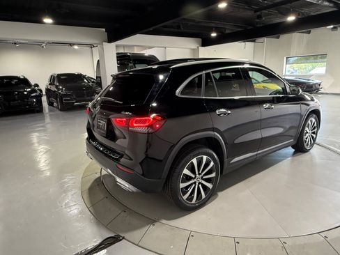 Used 2022 Mercedes-Benz GLA 250 4MATIC image 13