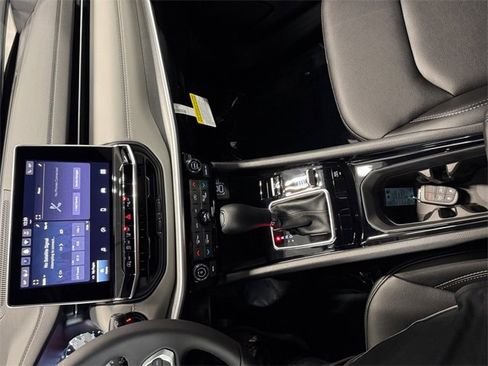 New 2026 Jeep Compass Limited image 23