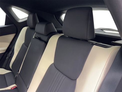 Used 2024 Lexus NX 250 FWD image 34