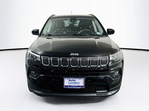 Used 2022 Jeep Compass Latitude AWD/4WD image 2