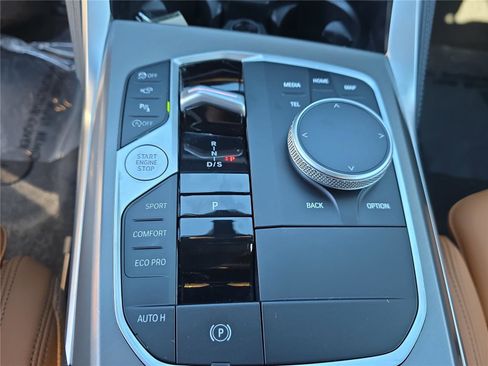 Used 2025 BMW M240i Coupe image 18