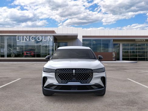 New 2026 Lincoln Nautilus Premier AWD/4WD image 6