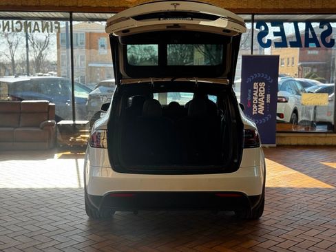 Used 2017 Tesla Model X 75D image 22