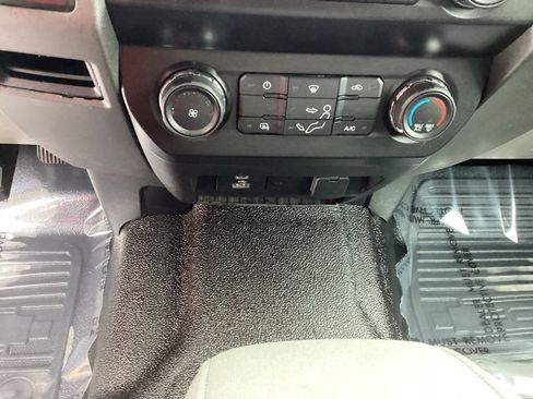 Used 2020 Ford F350 XL w/ Power Equipment Group image 23