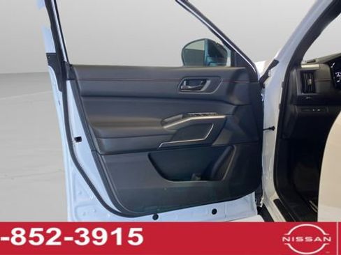 New 2026 Nissan Pathfinder Rock Creek w/ Rock Creek Premium Package AWD/4WD image 34