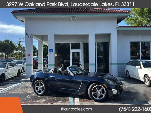 Used 2008 Saturn Sky Red Line image 1