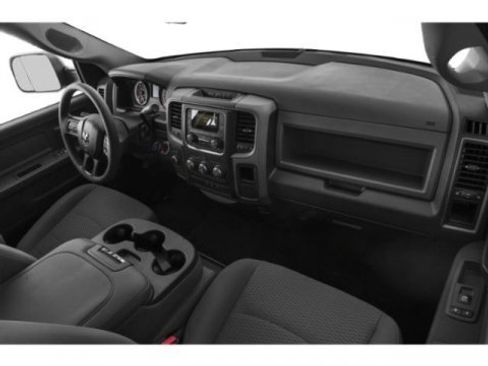 Used 2018 RAM 3500 Tradesman w/ Chrome Appearance Group image 19
