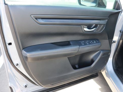 Used 2024 Honda CR-V EX image 9
