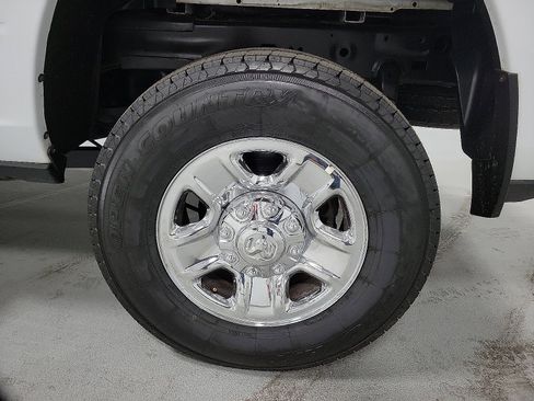 Used 2022 RAM 2500 Big Horn image 8