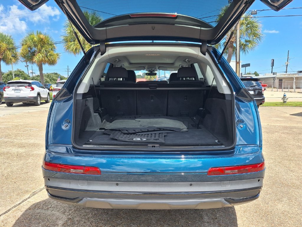 Used 2022 Audi Q7 2.0T Premium Plus AWD/4WD image 27