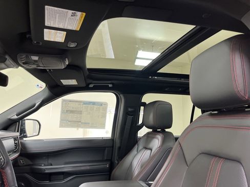 New 2024 Ford Expedition Limited image 22