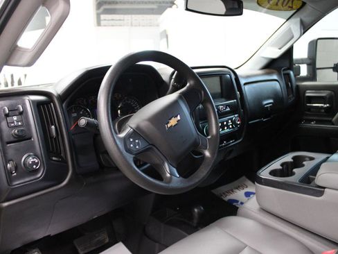 Used 2019 Chevrolet Silverado 3500 W/T w/ WT Fleet Convenience Package image 10