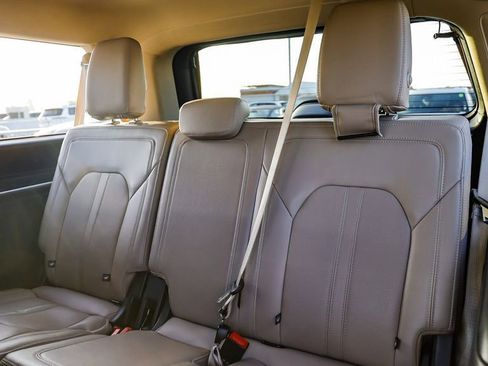 Used 2024 Ford Expedition Max Limited image 21