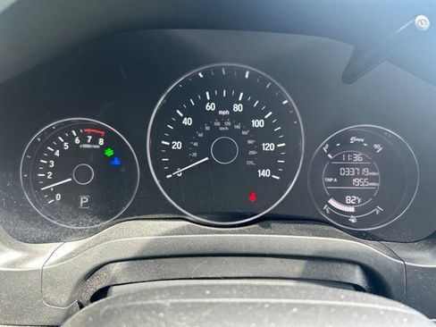 Used 2017 Honda HR-V EX image 13