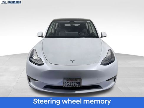 Used 2023 Tesla Model Y Long Range AWD/4WD image 8
