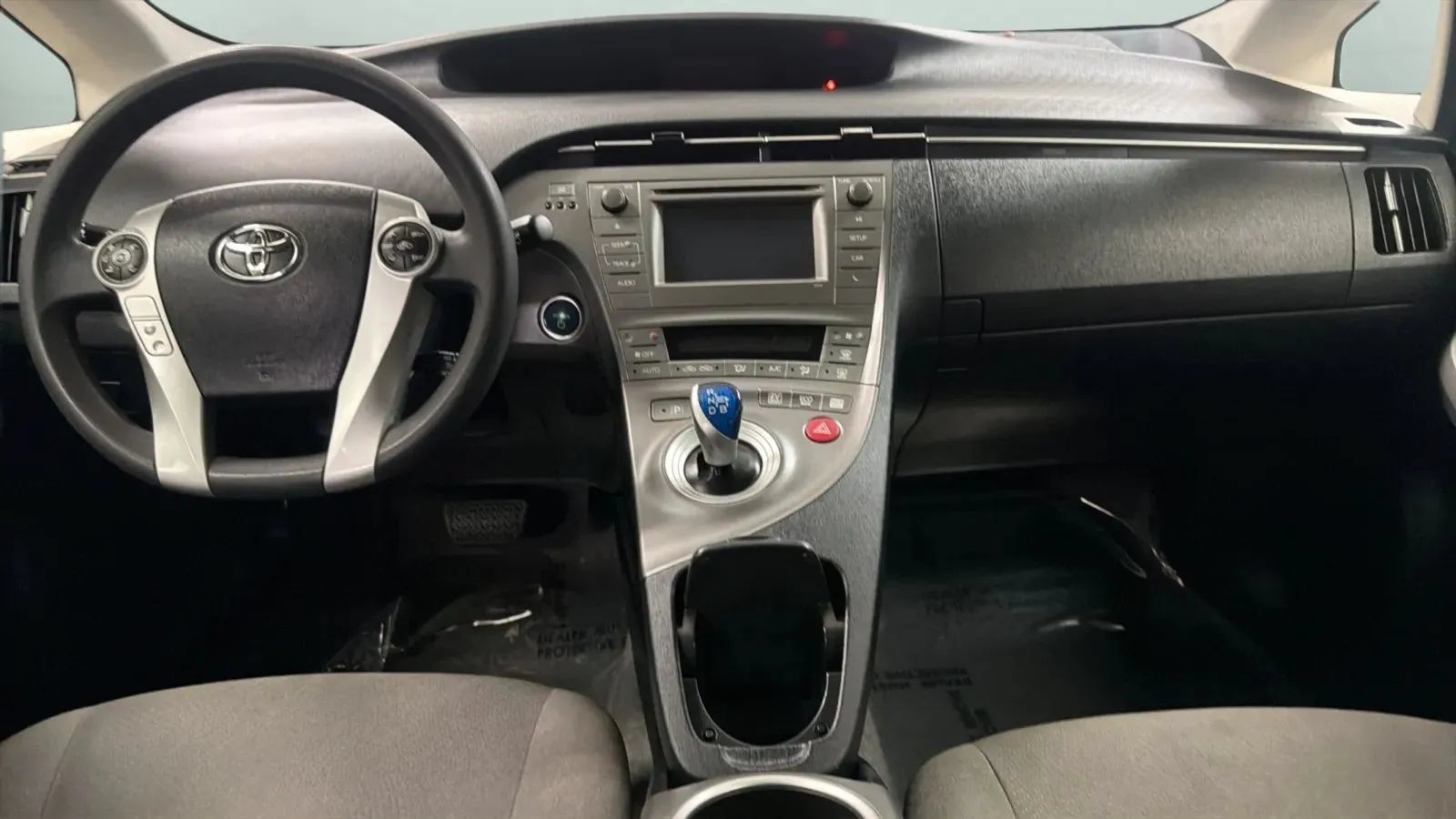 Used 2015 Toyota Prius Two FWD image 16