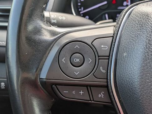 Used 2020 Toyota Camry SE FWD image 23