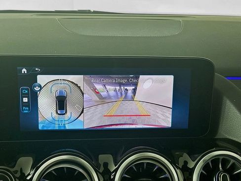 Used 2026 Mercedes-Benz GLA 250 image 13