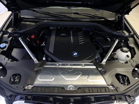 Certified 2024 BMW X4 M40i AWD/4WD image 40