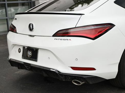 Used 2024 Acura Integra A-Spec FWD image 8