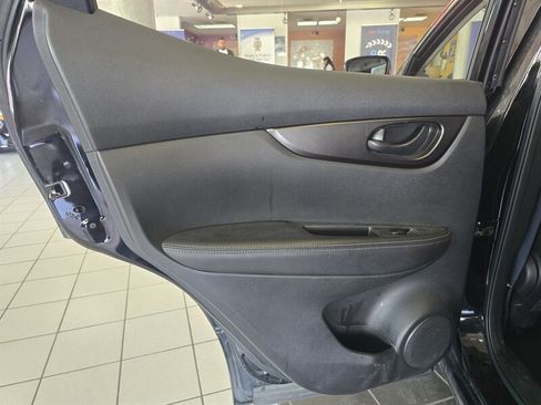 Used 2021 Nissan Rogue Sport S AWD/4WD image 10