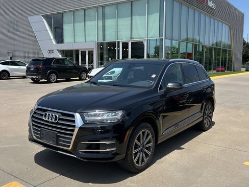 Used 2017 Audi Q7 3.0T Premium Plus AWD/4WD image 2