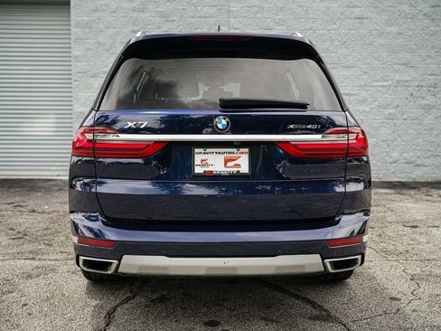 Used 2022 BMW X7 xDrive40i w/ Premium Package image 14