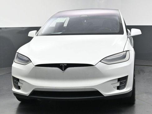 Used 2019 Tesla Model X Long Range image 6