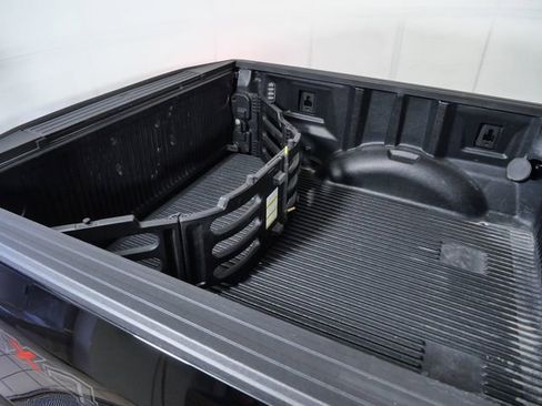 Certified 2018 Ford F150 Platinum w/ Equipment Group 701A Luxury AWD/4WD image 11