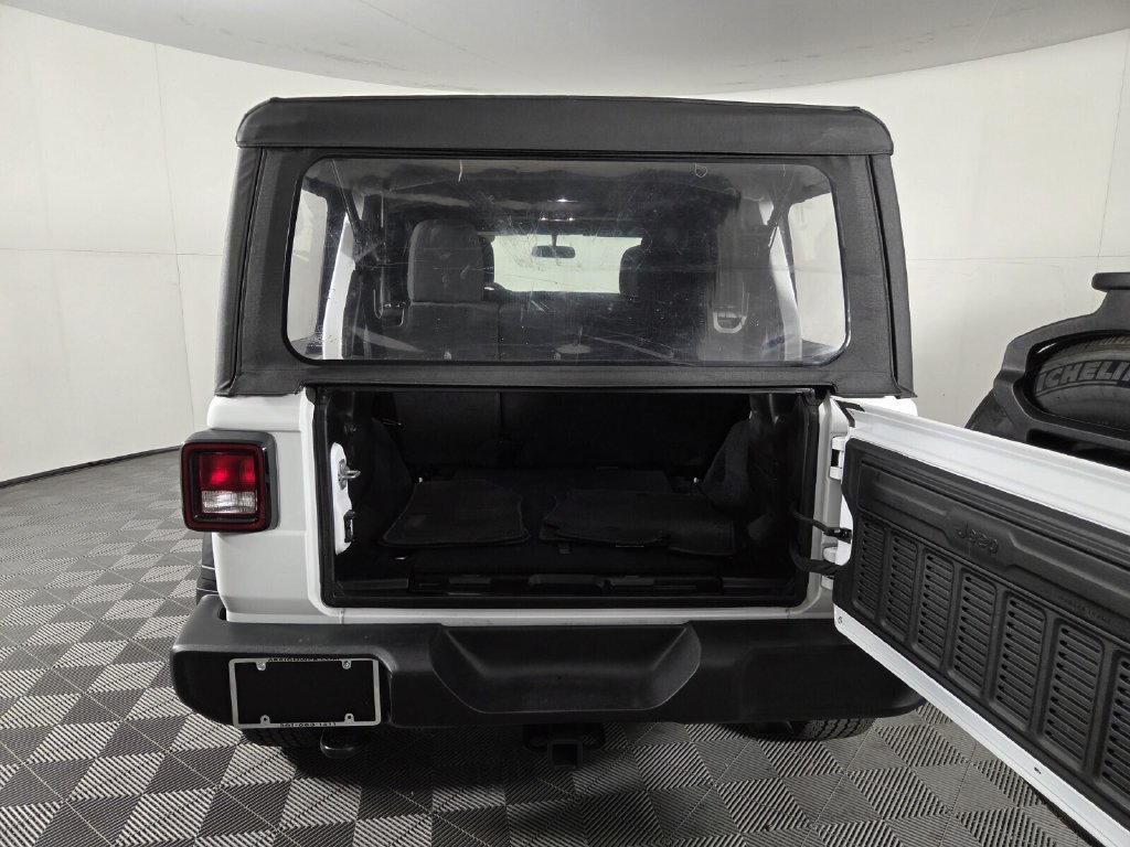 Used 2019 Jeep Wrangler Unlimited Sport AWD/4WD image 26
