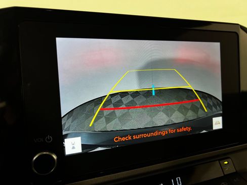Certified 2025 Toyota Camry LE FWD image 18
