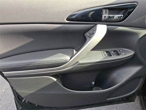 Used 2022 Mitsubishi Eclipse Cross image 12