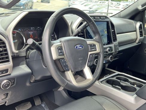 Used 2022 Ford F350 Lariat w/ Lariat Ultimate Package AWD/4WD image 17