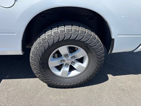 Used 2017 RAM 1500 Tradesman w/ Power & Remote Entry Group AWD/4WD image 9